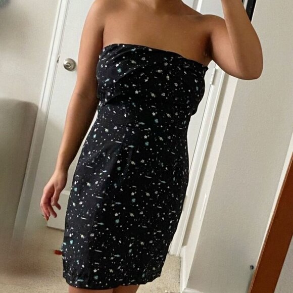 BCBGGeneration Strapless Galaxy Print Dress – Butterfly Front – Size 8 – NWOT - Picture 4 of 11